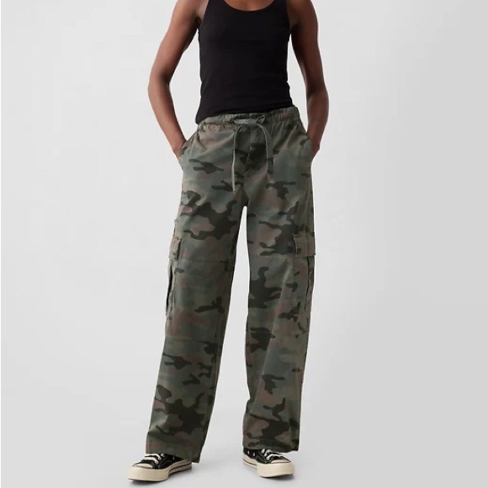 GAP Womens Camo Cargo Pants Green Camouflage Wide Leg High Rise Drawstring Small